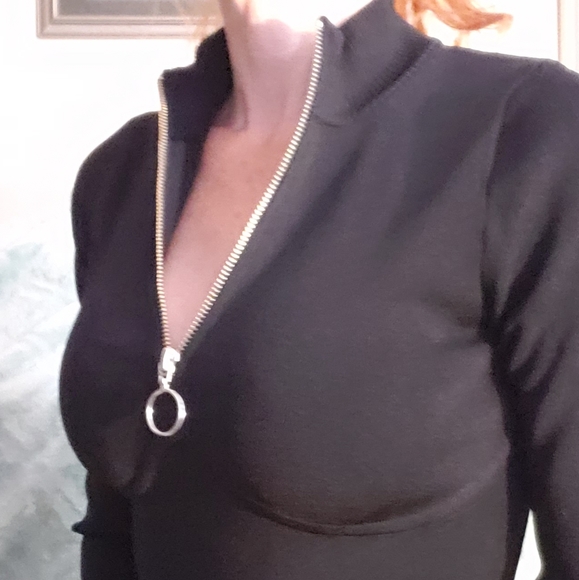 Top - Picture 4 of 7